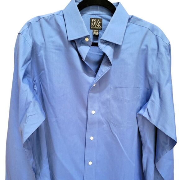 JOS A. BANK Traveler's Collection Slim Fit Button-down - Picture 3 of 4